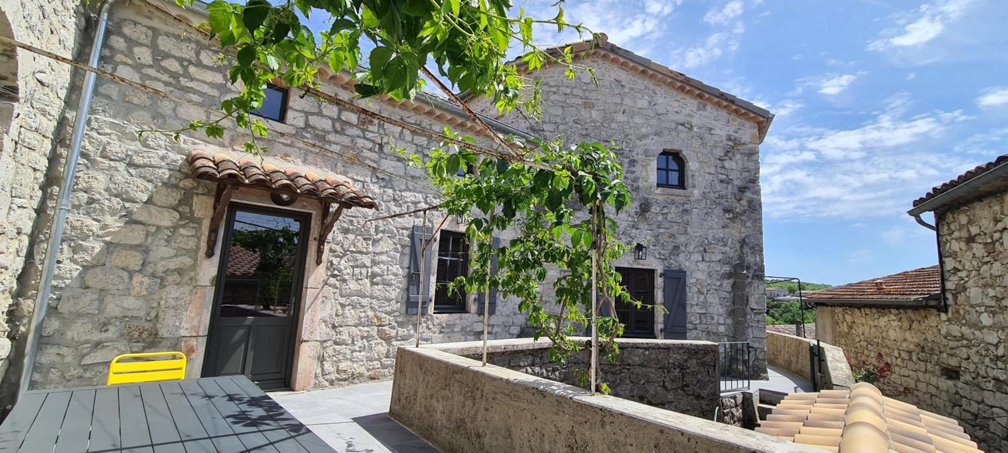 Holiday home Magnifique Maison En Coeur De Balazuc, Proche Plages Ardeche Balazuc